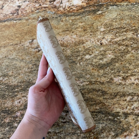 Michael Kors Brown Wallet - Picture 9 of 9